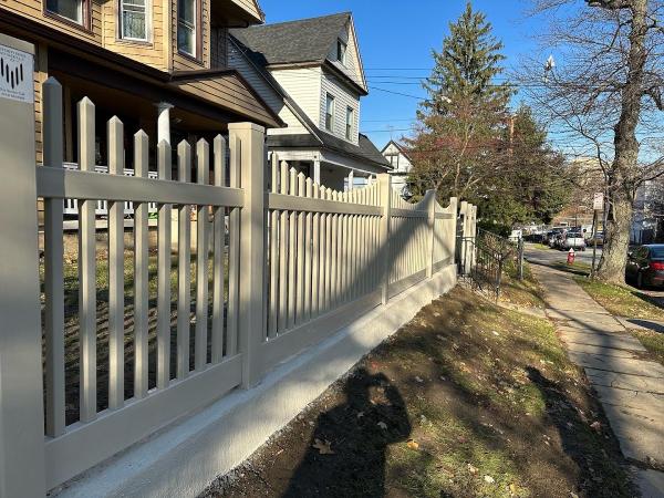 Integrity Fence AND Deck L.l.c.