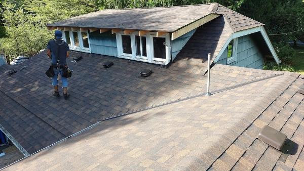 Mountainside Roofing