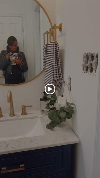 Vivacious Interior By Tiara