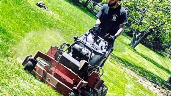 Lawn Barbers LLC