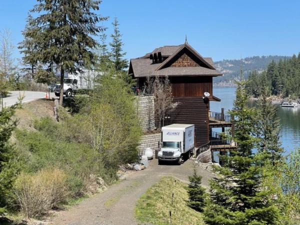 Alliance Moving and Storage Inc