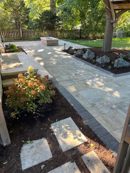 Bruss Landscaping