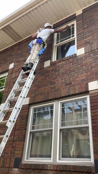 Cleanpro Solutions. Window Cleaning