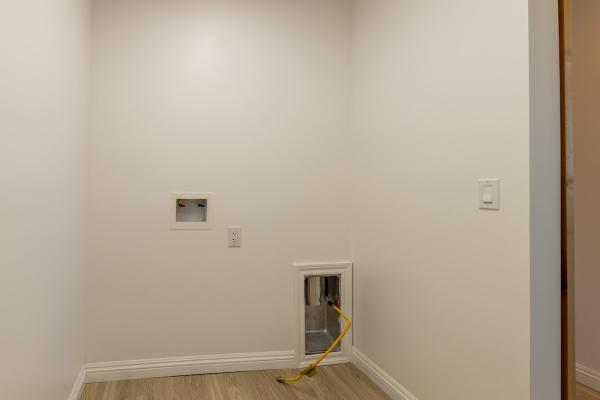ENL Service Inc.
