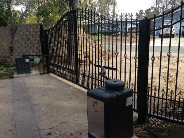 Gate Repair Sierra Madre