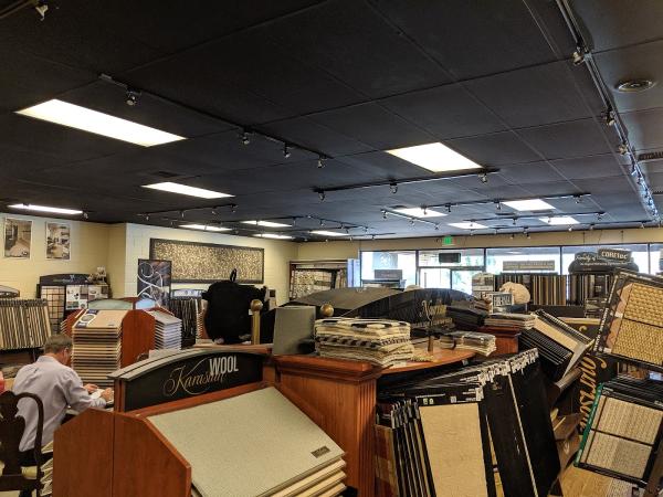 Pat's Discount Carpet & Flooring