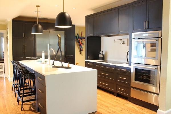 Central Kitchen and Bath