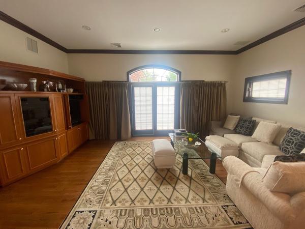 Dust Away Cleaning Services LLC
