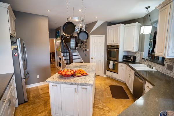 Interior Creations By Lynna