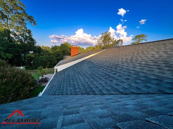 Velasquez Roofing LLC