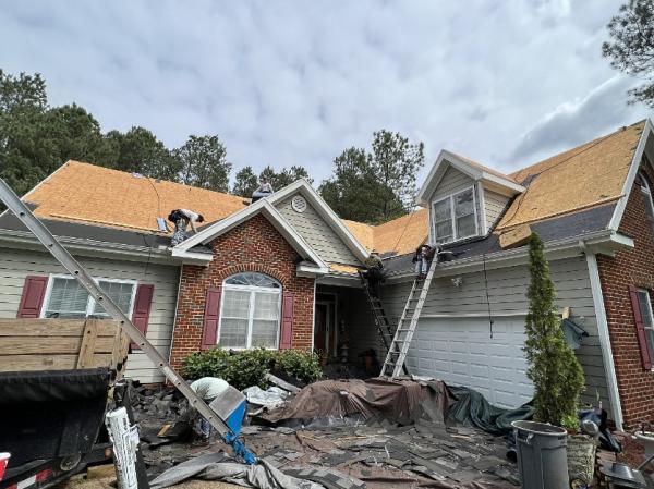 Velasquez Roofing LLC