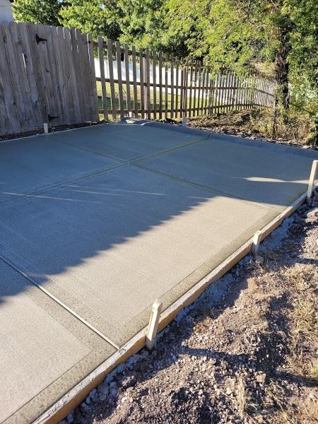 Holliday Concrete LLC