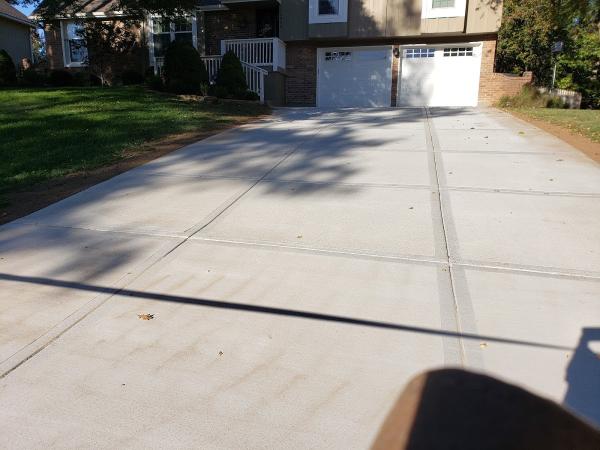 Holliday Concrete LLC