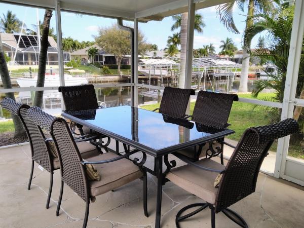 Perfectly Cleaning & Maintenance LLC