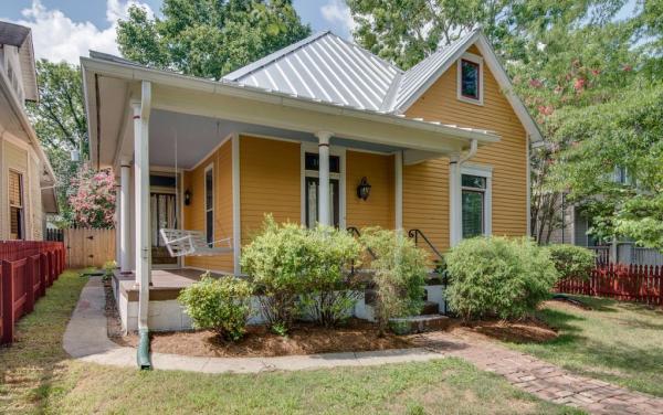 THE Milam Group at Fridrich and Clark Realty