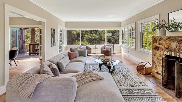 Studio M Staging