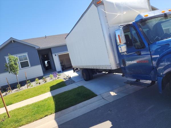Samurai Movers LLC