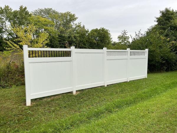 H&H Custom Made Vinyl Fence