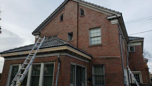 Foothills Roofing and Exteriors