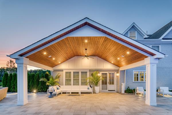 Elite Landscapes & Pools