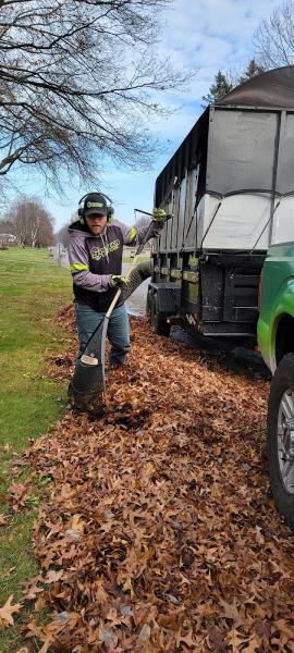 Spencer Lawn Care LLC