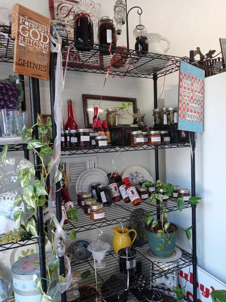 Karey's Nursery & Landscaping