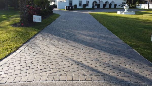 Craft Pavers Sealing & Restoration