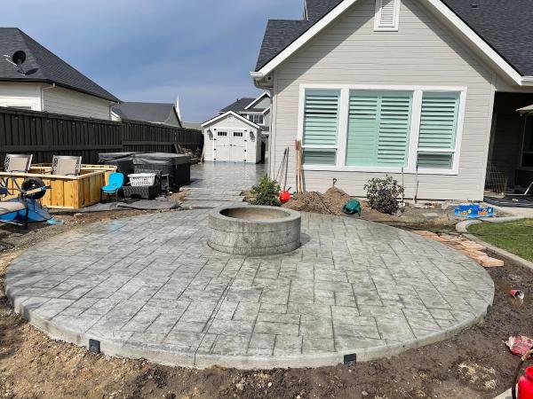 GM Concrete and Excavation