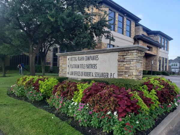 LH Landscaping Design