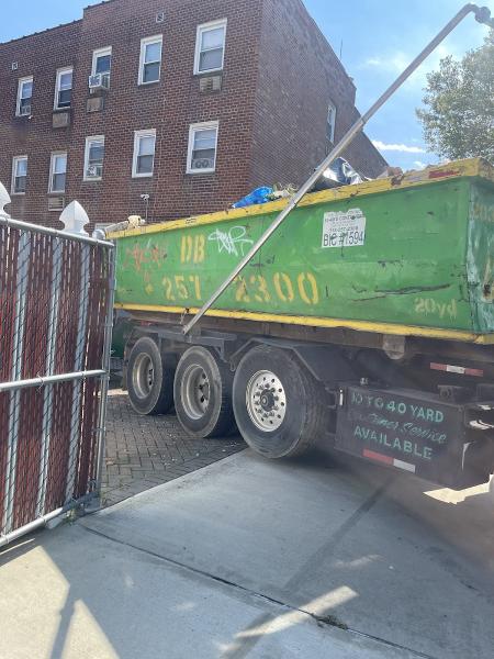 D.B. Container Service
