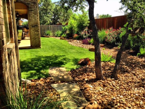 Texas Lawn and Garden