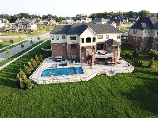 Dig2swim Pools & Spas LLC