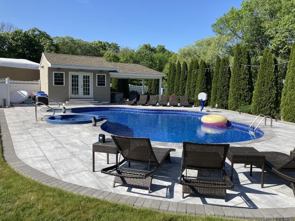 Bristol Pool & Spa
