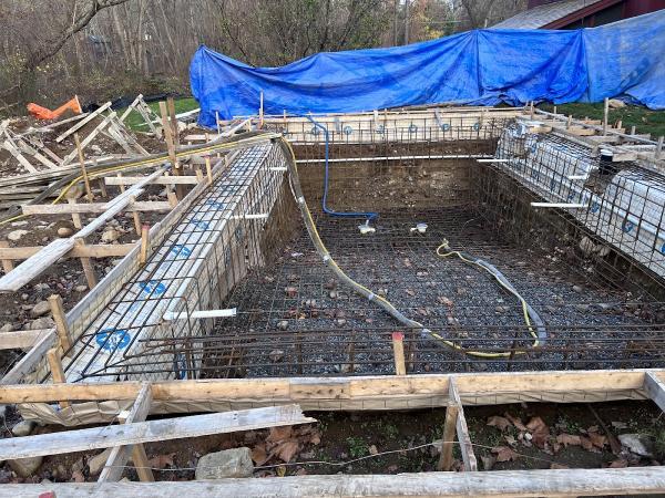 HF Elite Pools Llc