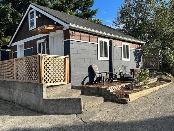 West Seattle Handyman & Design