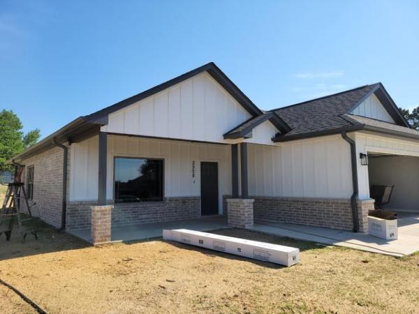 Lone Star Exteriors