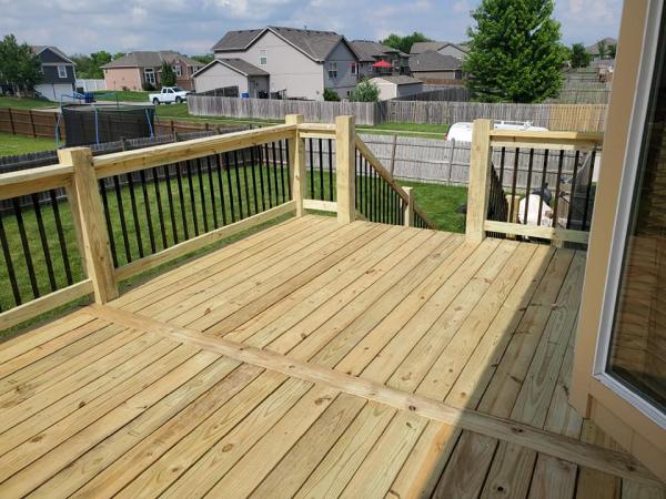 KC Deck Services