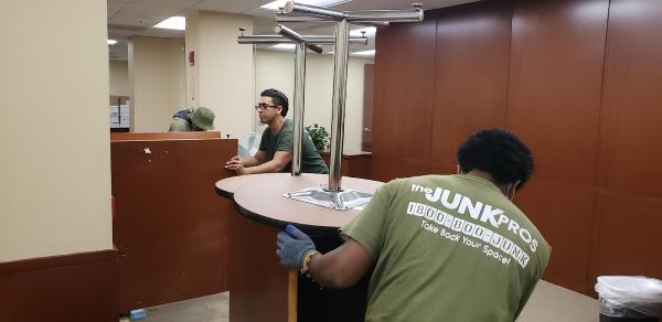 The Junk Pros Corporation