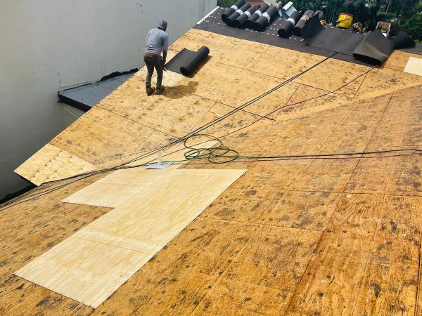 Rokub Roofing