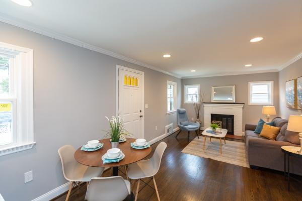AGC Custom Builders LLC