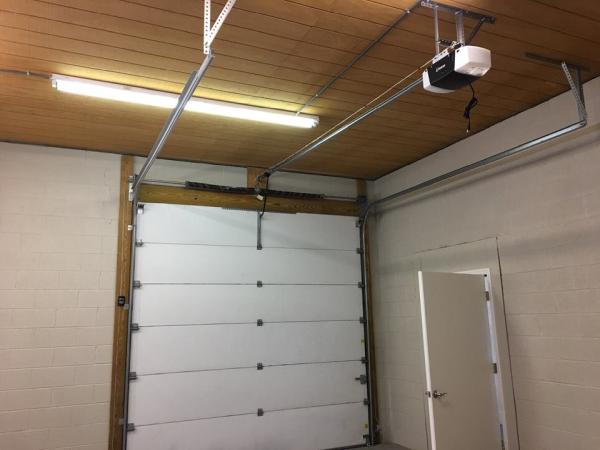 David's Garage Doors & Openers