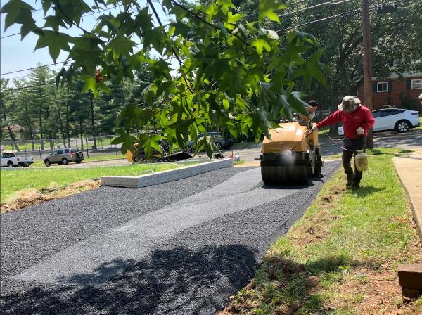 J E S Paving