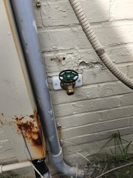 Lou's Plumbing