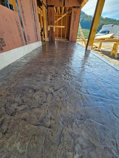 W & T Concrete Contractors Llc.