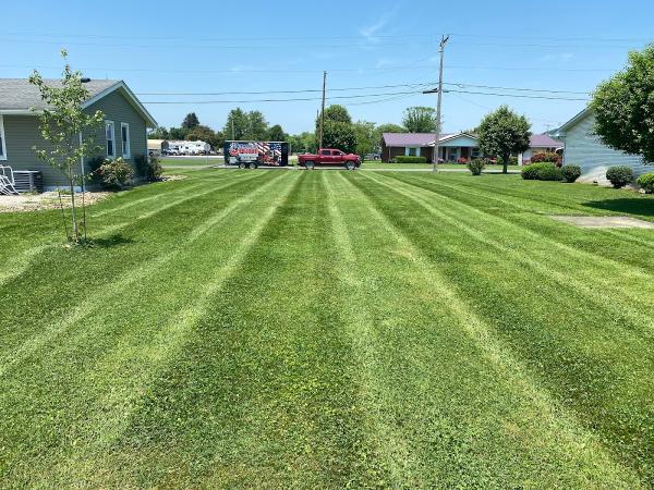 American Pride Lawn Maintenance