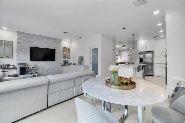 Elle Luxury Interior Design & Real Estate