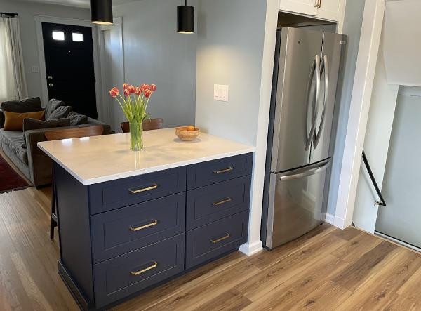 Newark Kitchen & Bath Cabinets