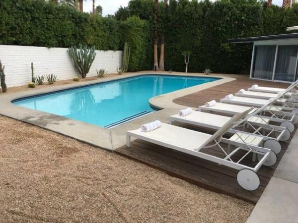 Supreme Pool Service and Repair