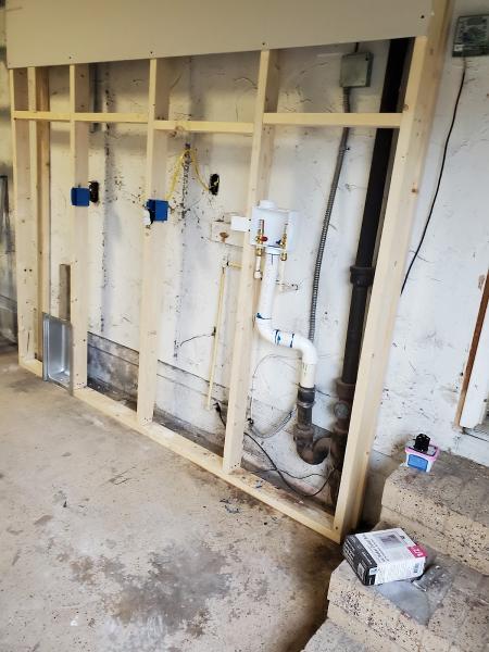 M & M Contractor AND Renovations LLC