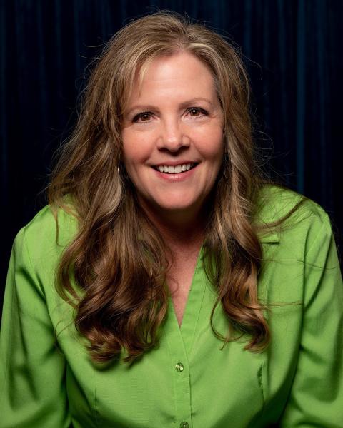 Cathy Wood Realtor/Moving Forward Real Estate Team